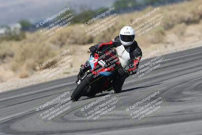 media/Oct-13-2025-Moto Forza (Mon) [[a66d839500]]/2-A Group/Session 3 (Turn 16)/